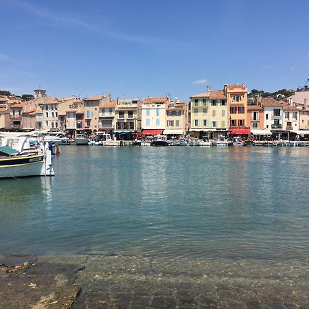 Large Private Garden, Quiet 2-Bedroom Apartment, Air Conditioning, Wifi, Parking Cassis Exterior photo