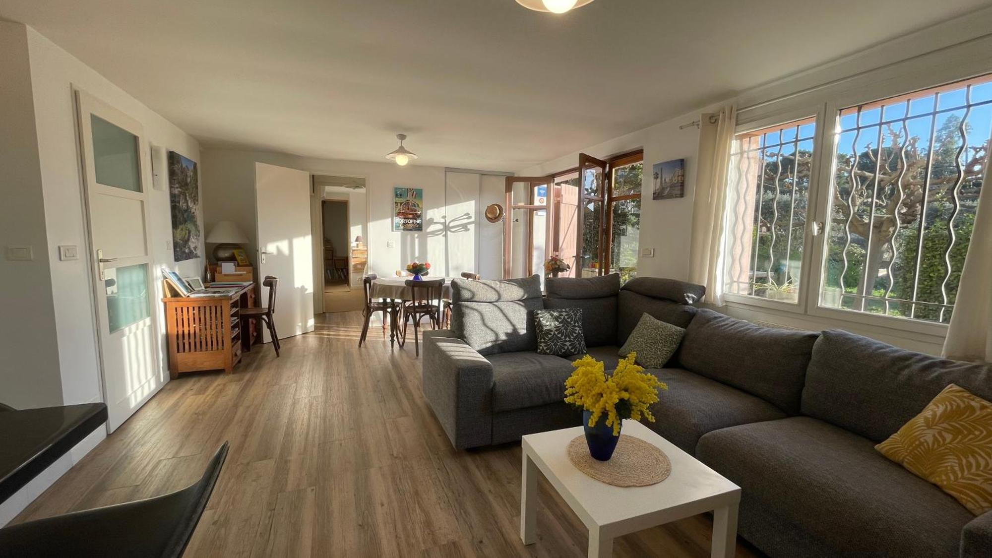 Large Private Garden, Quiet 2-Bedroom Apartment, Air Conditioning, Wifi, Parking Cassis Exterior photo